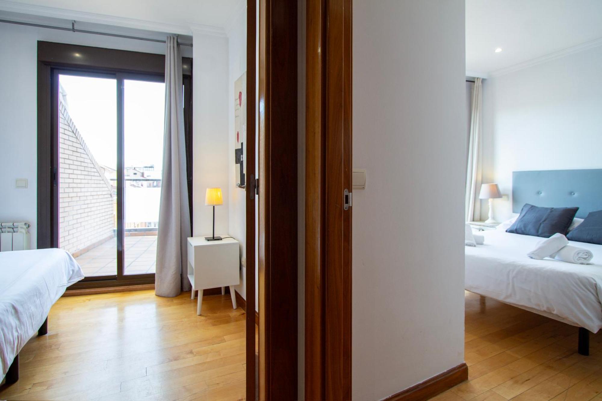 Apartamentos Adelfas Madrid Luaran gambar