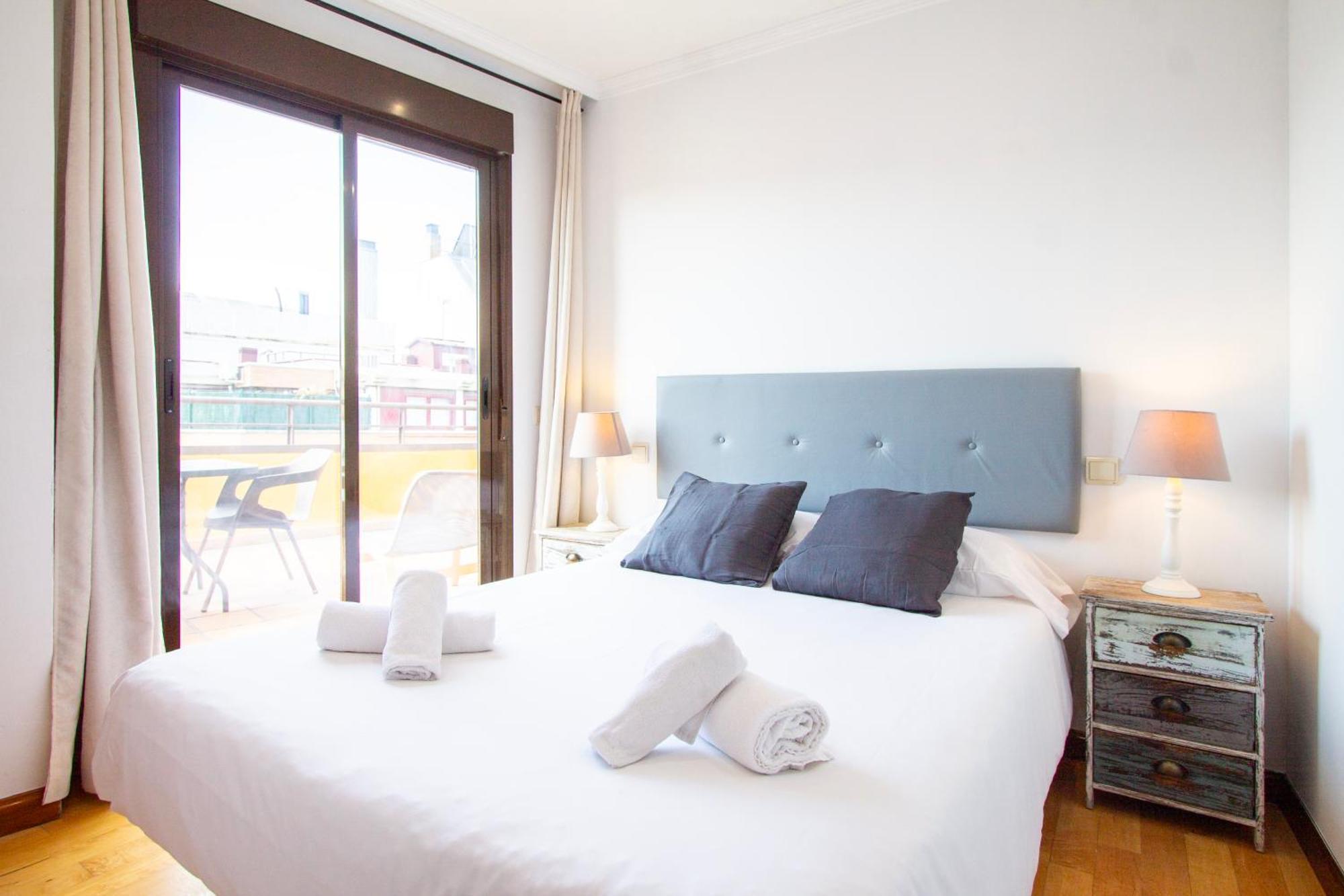 Apartamentos Adelfas Madrid Luaran gambar
