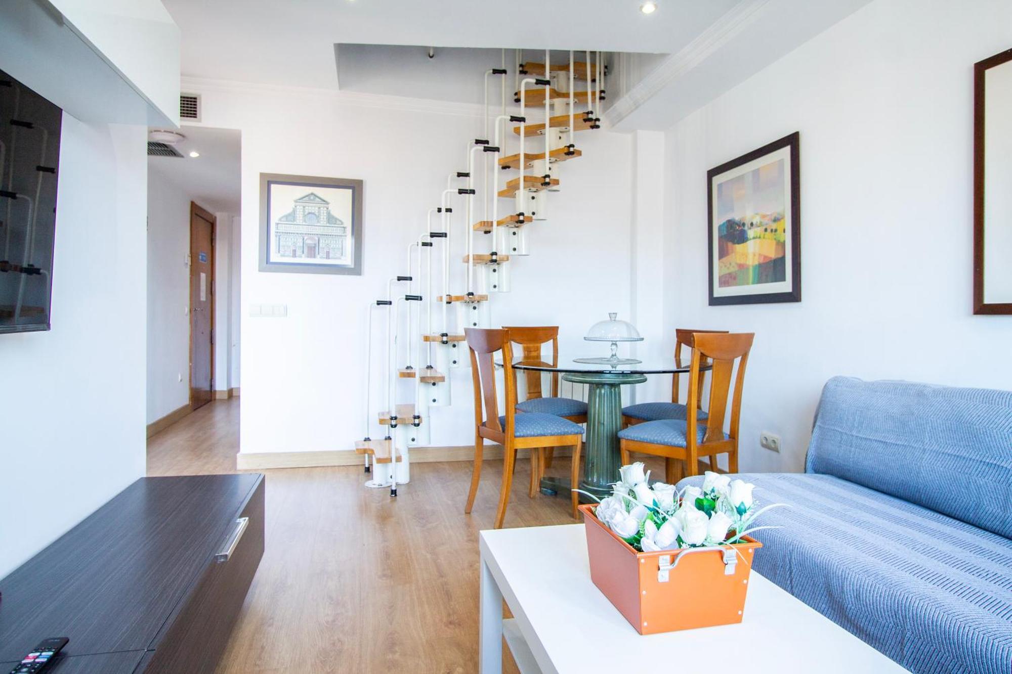 Apartamentos Adelfas Madrid Luaran gambar